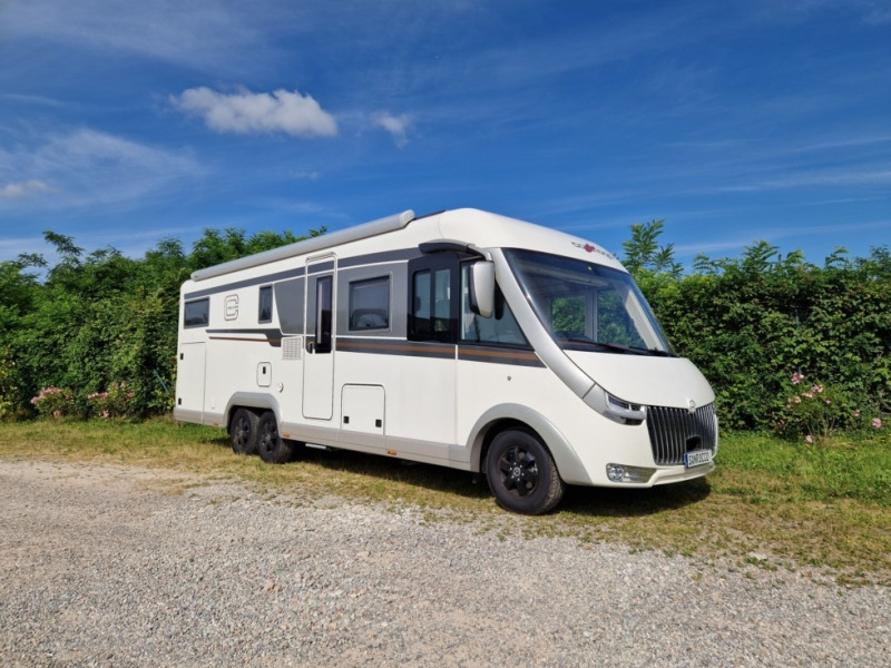 Carthago Chic C-Line I 5.9 XL LE - Integrované obytné auto: obrázok 1 Carthago Chic C-Line I 5.9 XL LE - Integrované obytné auto: obrázok 1