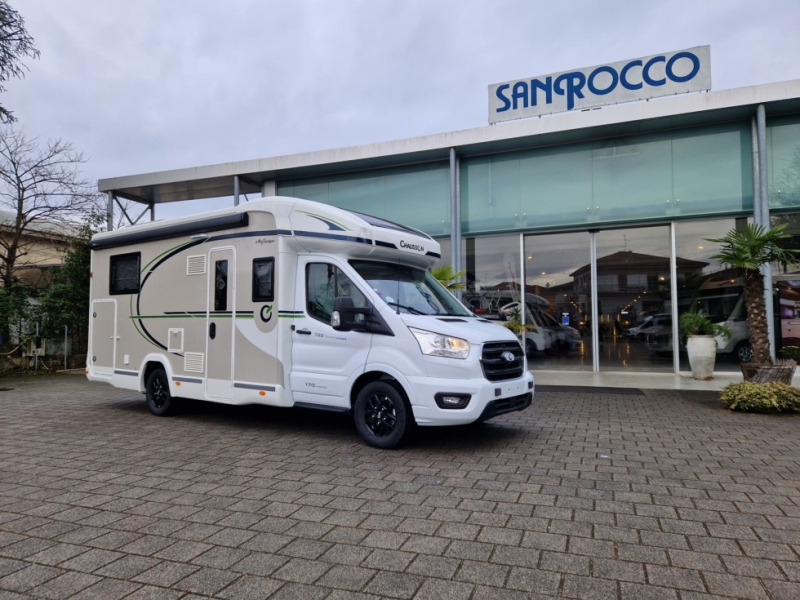Chausson 788 Titanium Ultimate Ford M24 - Polointegrované obytné auto: obrázok 1 Chausson 788 Titanium Ultimate Ford M24 - Polointegrované obytné auto: obrázok 1