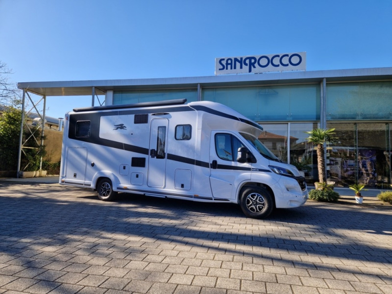 Laika Kreos 5009 L - Polointegrované obytné auto: obrázok 1 Laika Kreos 5009 L - Polointegrované obytné auto: obrázok 1