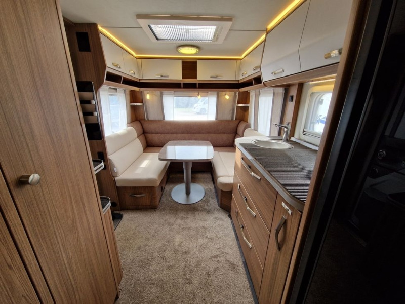 Obytný príves TABBERT ROSSINI 490 TD FINEST EDITION: obrázok 8 Obytný príves TABBERT ROSSINI 490 TD FINEST EDITION: obrázok 8