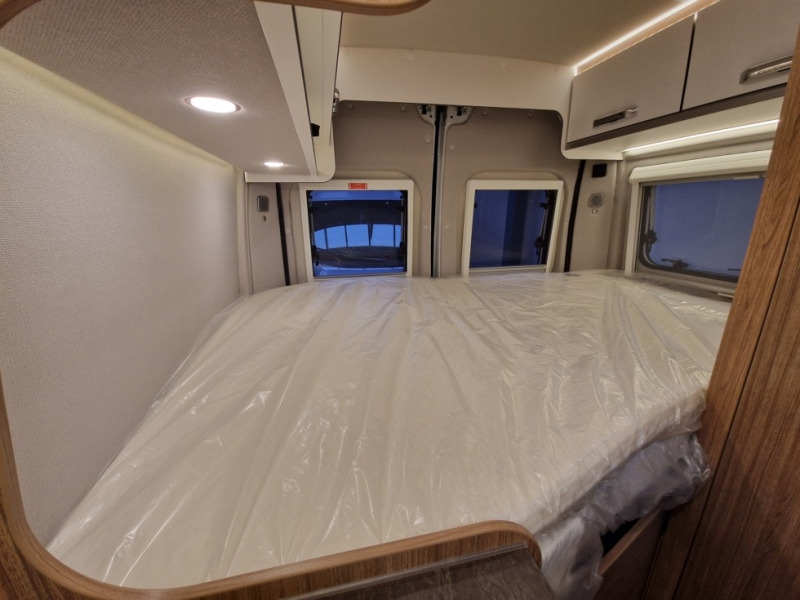 Nový Obytný van Weinsberg Carabus 540 MQ Edition Fire: obrázok 11