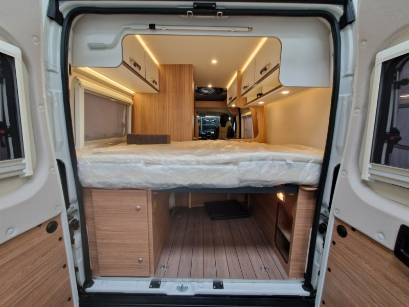 Nový Obytný van Weinsberg Carabus 540 MQ Edition Fire: obrázok 15