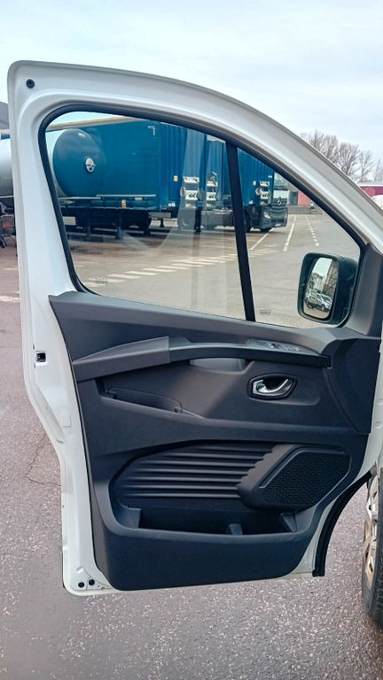 Minibus, Mikrobus Renault Trafic Combi L2H1 3,0t Life: obrázok 14 Minibus, Mikrobus Renault Trafic Combi L2H1 3,0t Life: obrázok 14