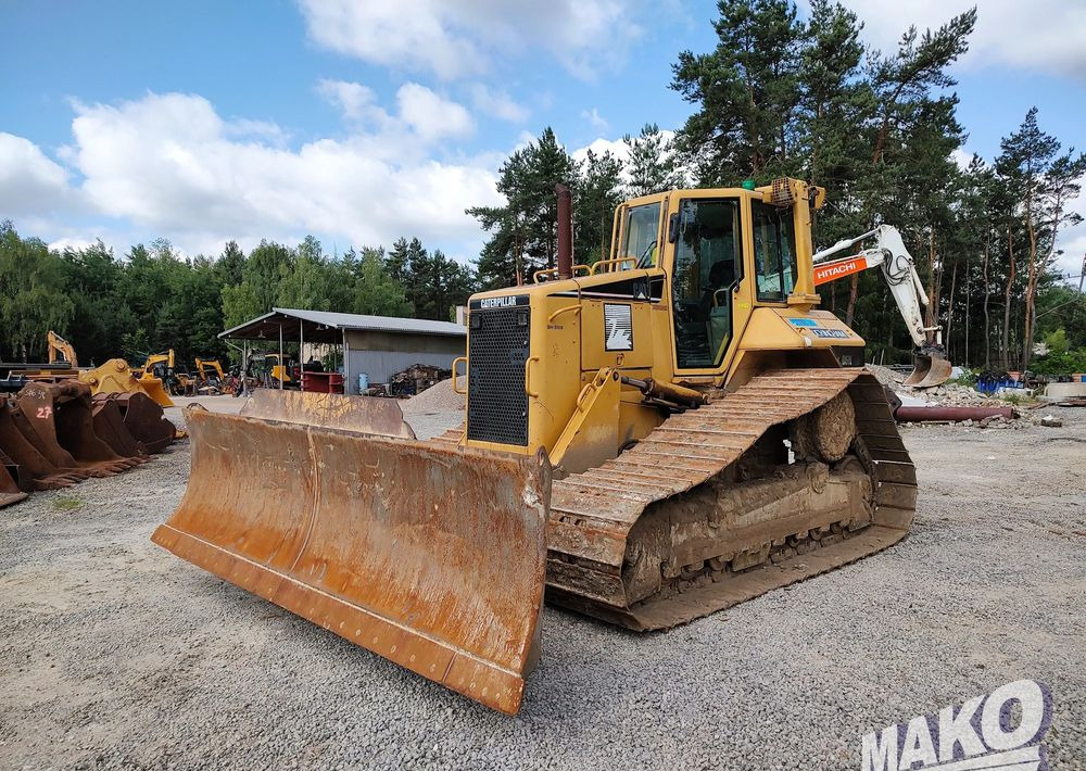 Caterpillar D6N LGP - Buldozér: obrázok 1 Caterpillar D6N LGP - Buldozér: obrázok 1