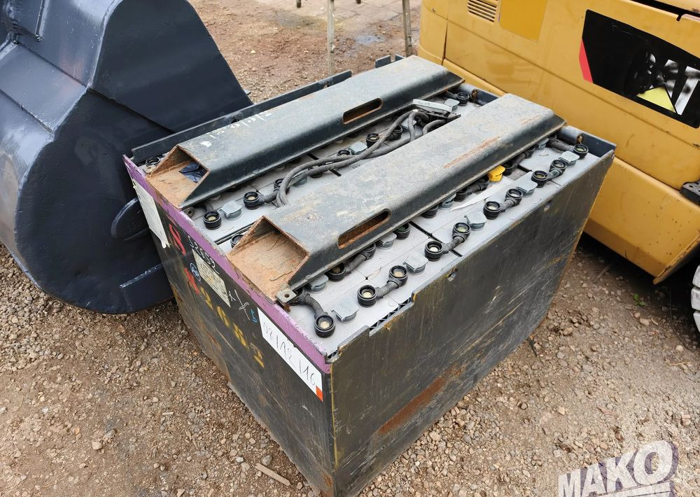 Caterpillar EP35K-PAC - Elektrický vysokozdvižný vozík: obrázok 5 Caterpillar EP35K-PAC - Elektrický vysokozdvižný vozík: obrázok 5