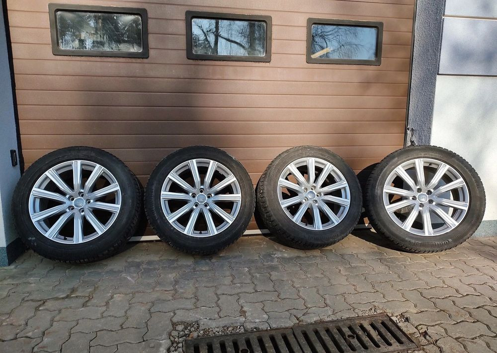 Koła felgi aluminiowe Audi Q8 SQ8 z oponami zimowymi Continental WinterContact TS850P 265/50 R20 H XL - Kompletné koleso pre Automobil: obrázok 1 Koła felgi aluminiowe Audi Q8 SQ8 z oponami zimowymi Continental WinterContact TS850P 265/50 R20 H XL - Kompletné koleso pre Automobil: obrázok 1