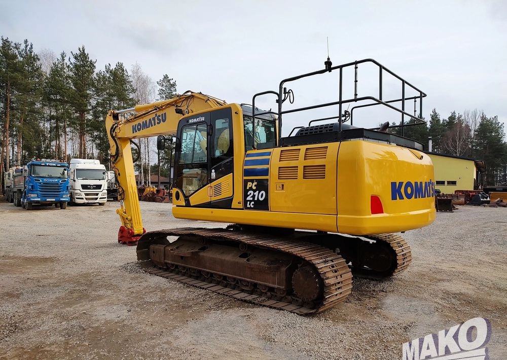 Komatsu PC210 LC-10 - Pásové rýpadlo: obrázok 3 Komatsu PC210 LC-10 - Pásové rýpadlo: obrázok 3