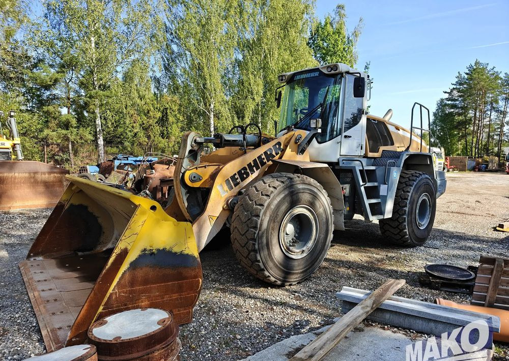 Liebherr L566 - Kolesový nakladač: obrázok 4 Liebherr L566 - Kolesový nakladač: obrázok 4