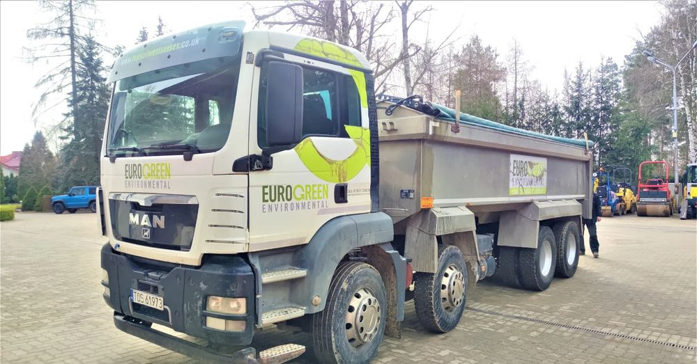 Sklápač MAN TGS 32.400 8X4 BB: obrázok 1