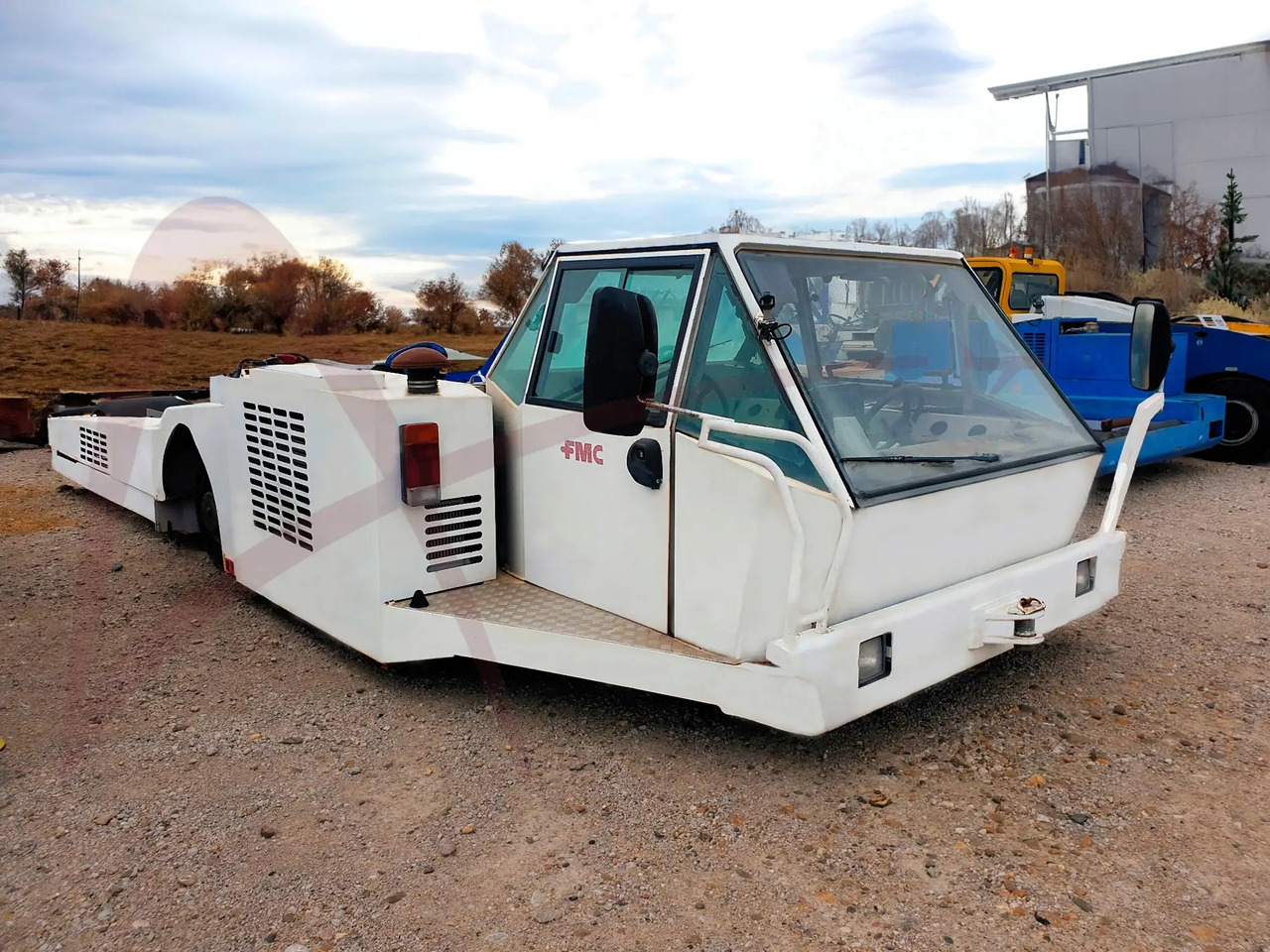 FMC PTS 3-R - Ťahač lietadiel: obrázok 1 FMC PTS 3-R - Ťahač lietadiel: obrázok 1