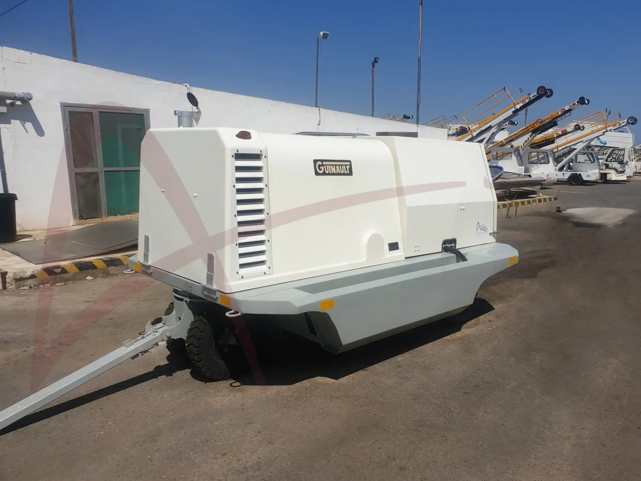 GUINAULT GA120V18D2100 - Pozemná energetická jednotka: obrázok 1 GUINAULT GA120V18D2100 - Pozemná energetická jednotka: obrázok 1