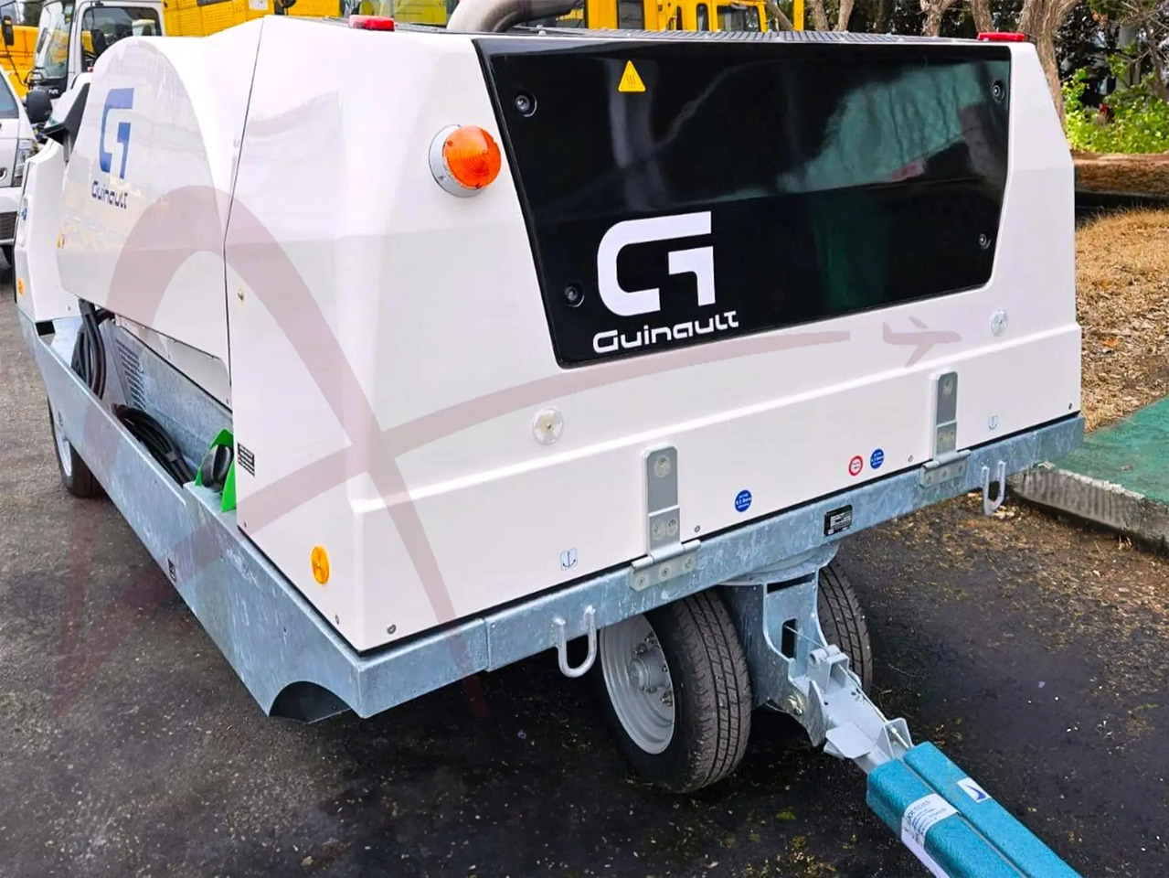 GUINAULT GA180V51D2000 - Pozemná energetická jednotka: obrázok 2 GUINAULT GA180V51D2000 - Pozemná energetická jednotka: obrázok 2