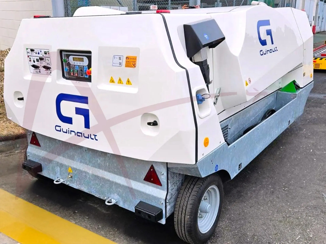 GUINAULT GA180V51D2000 - Pozemná energetická jednotka: obrázok 1 GUINAULT GA180V51D2000 - Pozemná energetická jednotka: obrázok 1