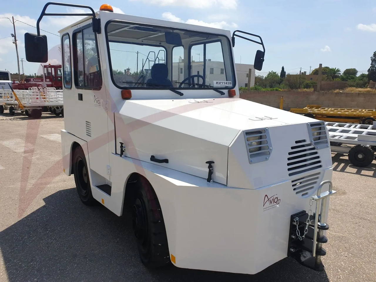 MULAG COMET 6 - Batožinový traktor: obrázok 2 MULAG COMET 6 - Batožinový traktor: obrázok 2