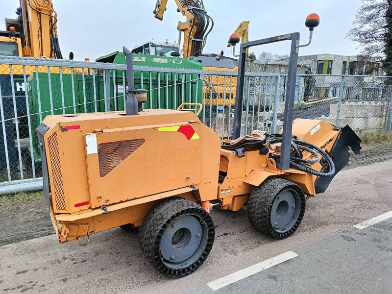Case Maxi-Sneaker Maxi C c220 top cutter wheel paver - Rýhovač: obrázok 3 Case Maxi-Sneaker Maxi C c220 top cutter wheel paver - Rýhovač: obrázok 3
