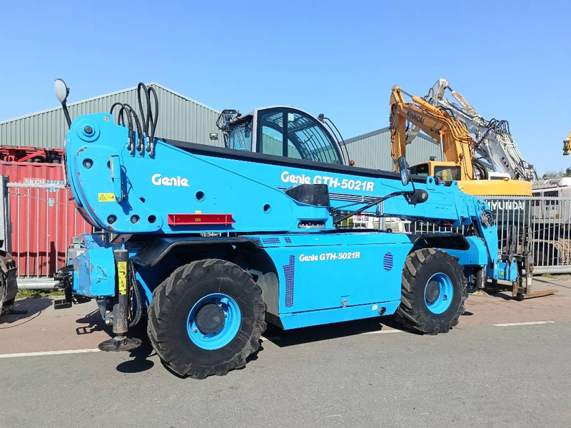 Genie GTH 5021 R roterende verreiker telescopic lade 21m - Teleskopický nakladač: obrázok 1 Genie GTH 5021 R roterende verreiker telescopic lade 21m - Teleskopický nakladač: obrázok 1