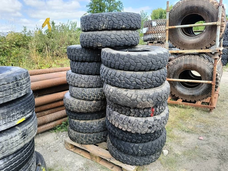 Michelin 6,50 R16 C 7,00R16 C 22/100R16 255/100R16 banden l - Pneumatiky a disky pre Stavebné stroje: obrázok 4 Michelin 6,50 R16 C 7,00R16 C 22/100R16 255/100R16 banden l - Pneumatiky a disky pre Stavebné stroje: obrázok 4