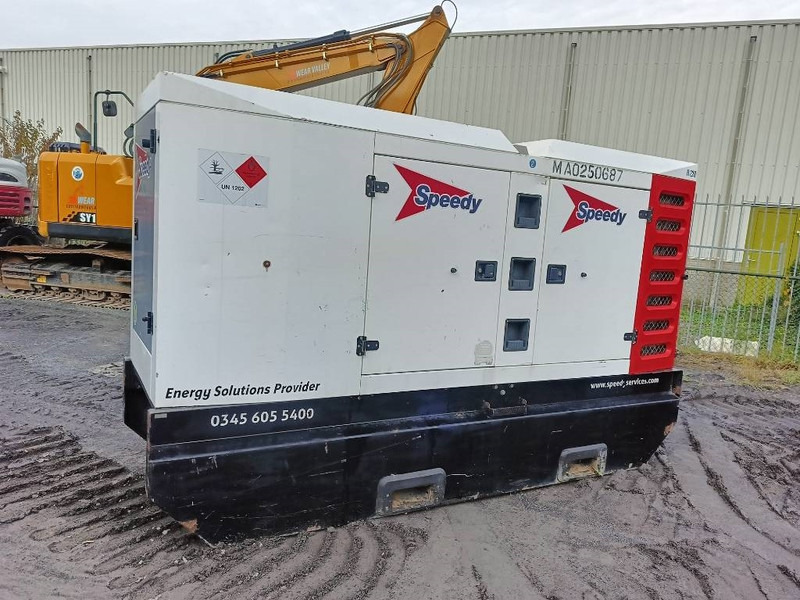 SDMO R220 C3 220 kva generator john deere 318A - Elektrický generátor: obrázok 3 SDMO R220 C3 220 kva generator john deere 318A - Elektrický generátor: obrázok 3