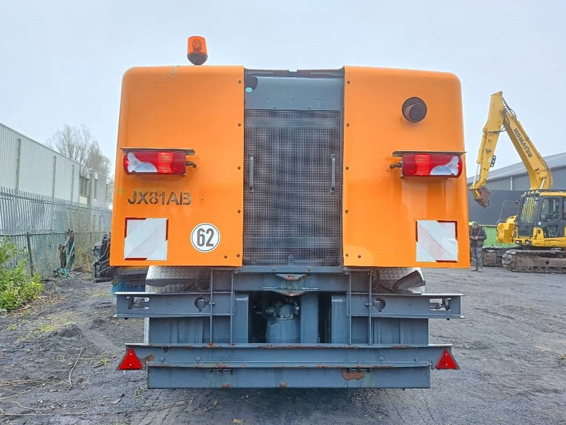 Schmidt TSJ630 man runway snow cleaning sneeuwschuif 2008 - Radlica na sneh pre Poľnohospodárske stroje: obrázok 3 Schmidt TSJ630 man runway snow cleaning sneeuwschuif 2008 - Radlica na sneh pre Poľnohospodárske stroje: obrázok 3