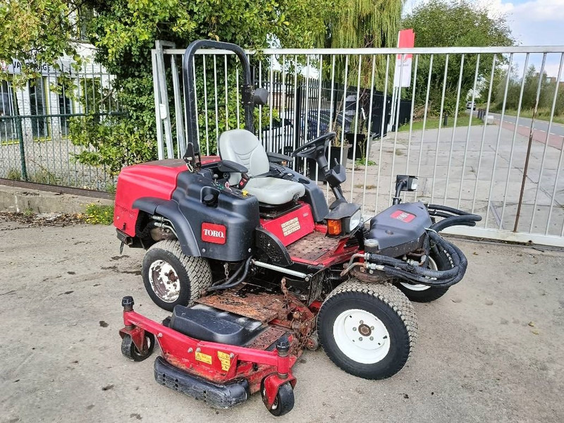 Toro GROUNDSMASTER 360 maaier mower gazonmaaier - Kosačka: obrázok 1 Toro GROUNDSMASTER 360 maaier mower gazonmaaier - Kosačka: obrázok 1