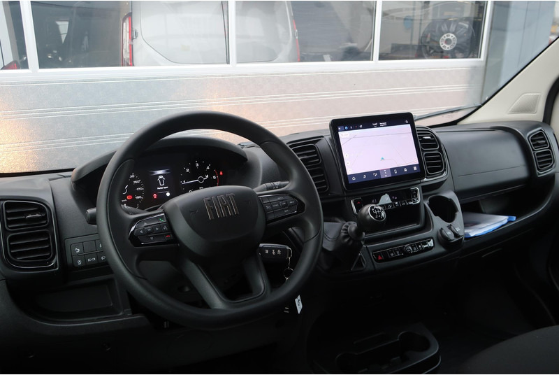 Fiat Ducato 33 2.2 MultiJet L3H2 DC CAMERA/ 2X SCHUIFDEUR/ 7P/ CRUISE/ AIRCO - Malá dodávka: obrázok 2 Fiat Ducato 33 2.2 MultiJet L3H2 DC CAMERA/ 2X SCHUIFDEUR/ 7P/ CRUISE/ AIRCO - Malá dodávka: obrázok 2