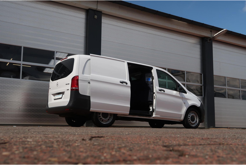 Mercedes-Benz Vito 119 CDI 4X4 AUT/ 4Matic/ CAMERA/ LED/ CLIMA/ CRUISE - Malá dodávka: obrázok 5 Mercedes-Benz Vito 119 CDI 4X4 AUT/ 4Matic/ CAMERA/ LED/ CLIMA/ CRUISE - Malá dodávka: obrázok 5