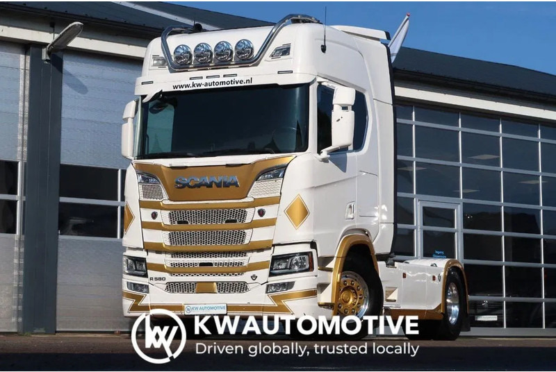 Scania R580 V8 NGS RETARDER/ FULL AIR/ 2X TANK/ ACC - Ťahač: obrázok 1 Scania R580 V8 NGS RETARDER/ FULL AIR/ 2X TANK/ ACC - Ťahač: obrázok 1