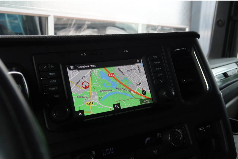 Scania S450 NGS RETARDER/ 2X TANK/ ACC/ PARK CLIMA/ DIFF LOCK - Ťahač: obrázok 4 Scania S450 NGS RETARDER/ 2X TANK/ ACC/ PARK CLIMA/ DIFF LOCK - Ťahač: obrázok 4