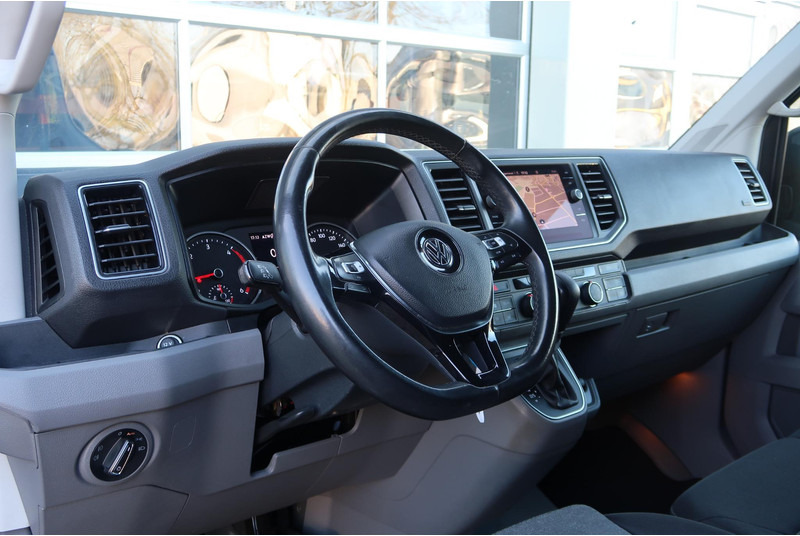 Volkswagen Crafter 35 2.0 TDI L3H3 AUT/ CAMERA/ LED/ ACC/ AIRCO/ NAVI/ TREKHAAK - Furgon: obrázok 2 Volkswagen Crafter 35 2.0 TDI L3H3 AUT/ CAMERA/ LED/ ACC/ AIRCO/ NAVI/ TREKHAAK - Furgon: obrázok 2