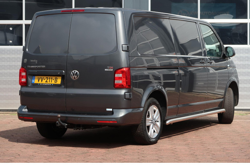 Volkswagen Transporter 2.0 TDI L2H1 Highline AUT/ NAVI/ CAMERA/ CRUISE/ AIRCO/ LEDER/ TREKHAAK - Malá dodávka: obrázok 4 Volkswagen Transporter 2.0 TDI L2H1 Highline AUT/ NAVI/ CAMERA/ CRUISE/ AIRCO/ LEDER/ TREKHAAK - Malá dodávka: obrázok 4