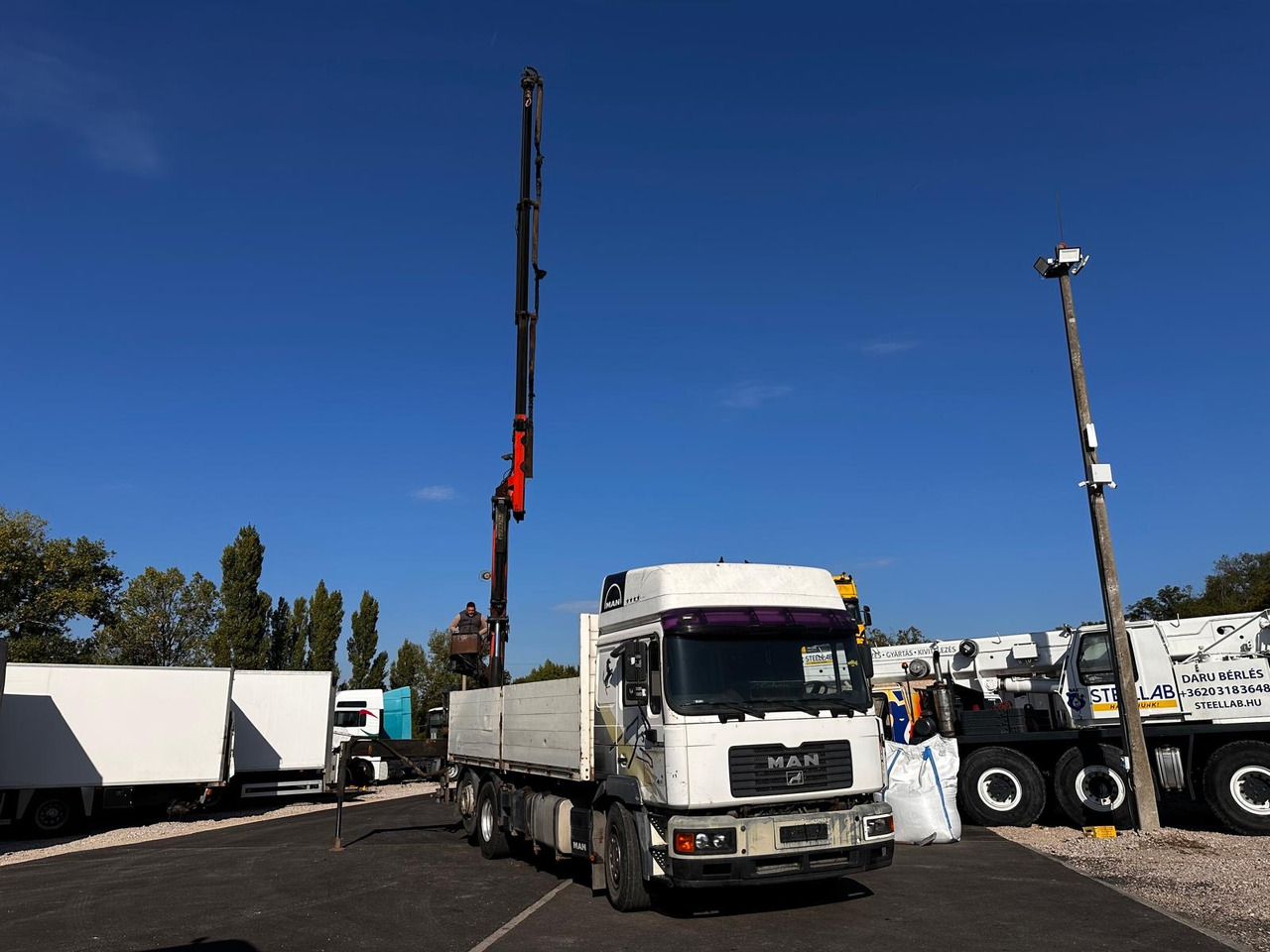 MAN F2000 26.413 Palfinger pk 16000 - Auto s hydraulickou rukou: obrázok 3 MAN F2000 26.413 Palfinger pk 16000 - Auto s hydraulickou rukou: obrázok 3