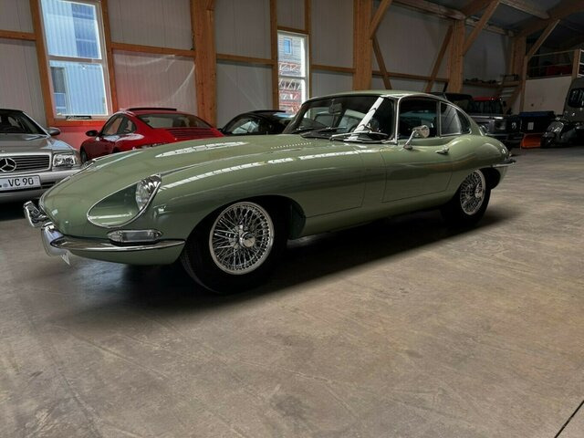 JAGUAR E-Type 4.2 Litre Series 1.5 FHC makellos!... - Automobil: obrázok 4 JAGUAR E-Type 4.2 Litre Series 1.5 FHC makellos!... - Automobil: obrázok 4