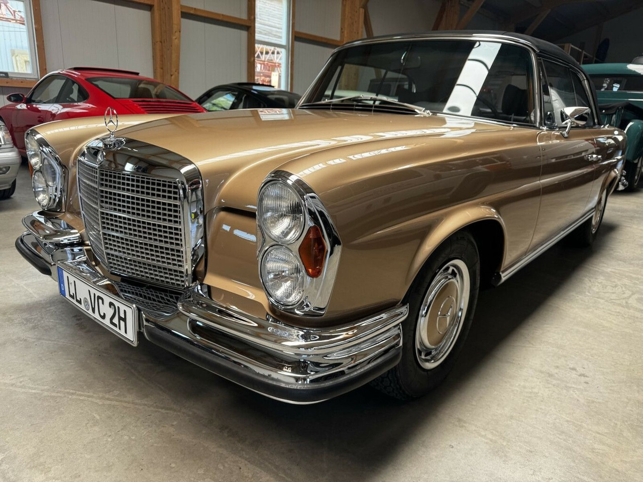 Mercedes-Benz 280 SE Cabrio W111 BRABUS-Classic Restauration - Automobil: obrázok 3 Mercedes-Benz 280 SE Cabrio W111 BRABUS-Classic Restauration - Automobil: obrázok 3