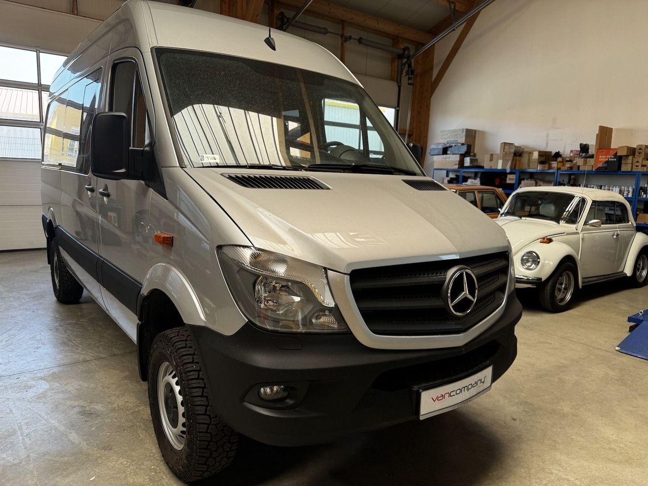 Mercedes-Benz Sprinter 316 CDI 4x4 ZG3 8-Sitzer wie neu! - Furgon, Dodávkа s dvojitou kabínou: obrázok 4 Mercedes-Benz Sprinter 316 CDI 4x4 ZG3 8-Sitzer wie neu! - Furgon, Dodávkа s dvojitou kabínou: obrázok 4