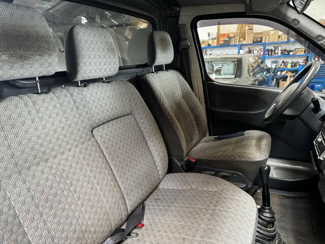 Automobil TOYOTA Hiace 2.5TD Kasten lang 4WD 4x4: obrázok 9