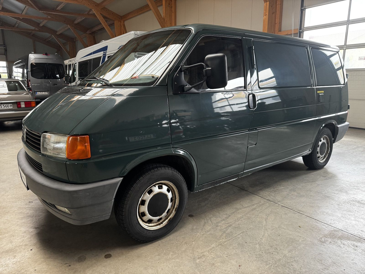 Volkswagen T4 2.5 Syncro 1. Hand H-Kennzeichen - Malá dodávka: obrázok 1 Volkswagen T4 2.5 Syncro 1. Hand H-Kennzeichen - Malá dodávka: obrázok 1