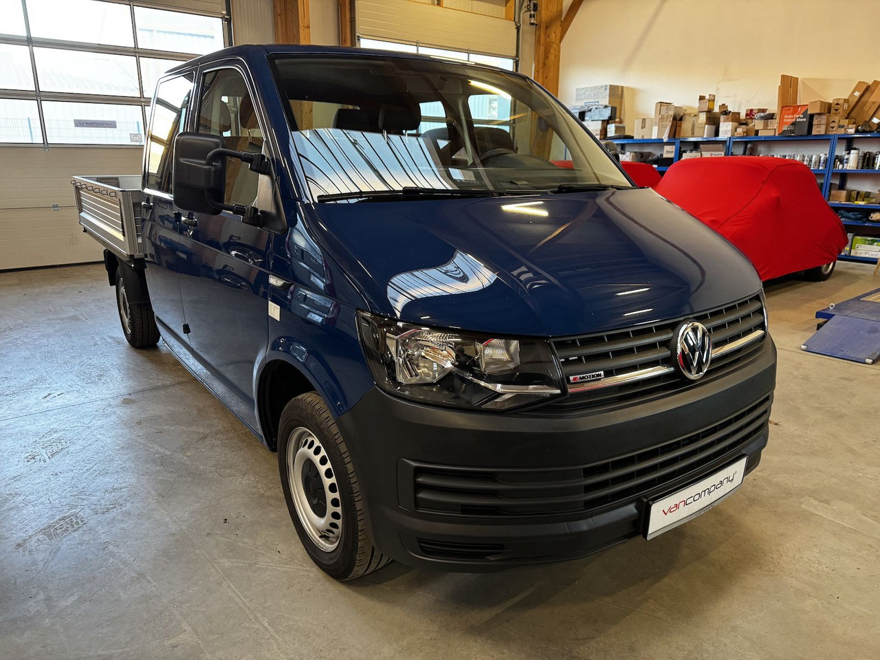 Volkswagen T6 Doka Pritsche 2.0 TDI 4Motion 4x4 indienblau - Dodávka valník: obrázok 3 Volkswagen T6 Doka Pritsche 2.0 TDI 4Motion 4x4 indienblau - Dodávka valník: obrázok 3