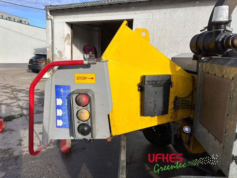 TS 450 MT - Drtič konárov: obrázok 3 TS 450 MT - Drtič konárov: obrázok 3