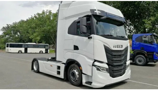Iveco S-WAY AS440S48T | Leasing from €1744/month - Ťahač: obrázok 3 Iveco S-WAY AS440S48T | Leasing from €1744/month - Ťahač: obrázok 3