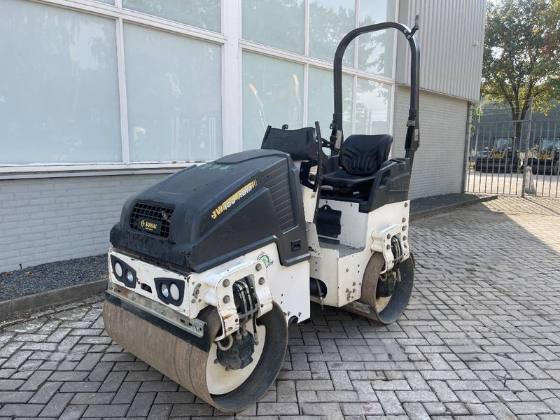 Bomag BW 100 AD M-5 - Valec: obrázok 1 Bomag BW 100 AD M-5 - Valec: obrázok 1
