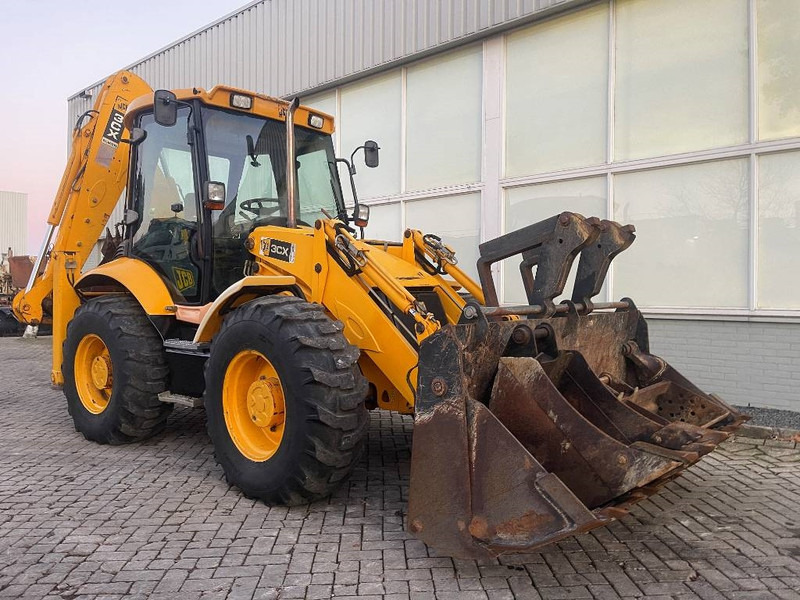 JCB 3 CX Super - Rýpadlo-nakladač: obrázok 5 JCB 3 CX Super - Rýpadlo-nakladač: obrázok 5