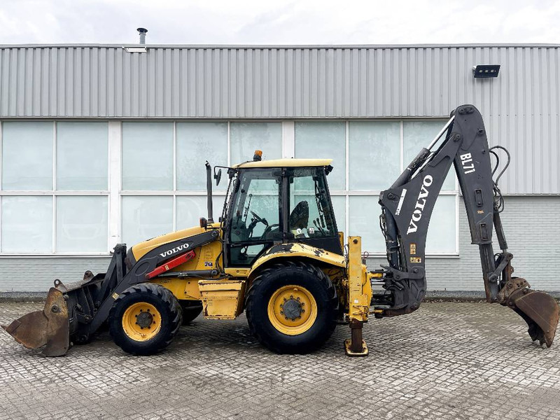 Volvo BL71 CE - Rýpadlo-nakladač: obrázok 2 Volvo BL71 CE - Rýpadlo-nakladač: obrázok 2