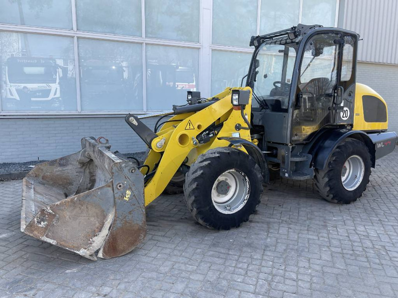 WACKER NEUSON WL 44 2017 CE - Kolesový nakladač: obrázok 1 WACKER NEUSON WL 44 2017 CE - Kolesový nakladač: obrázok 1