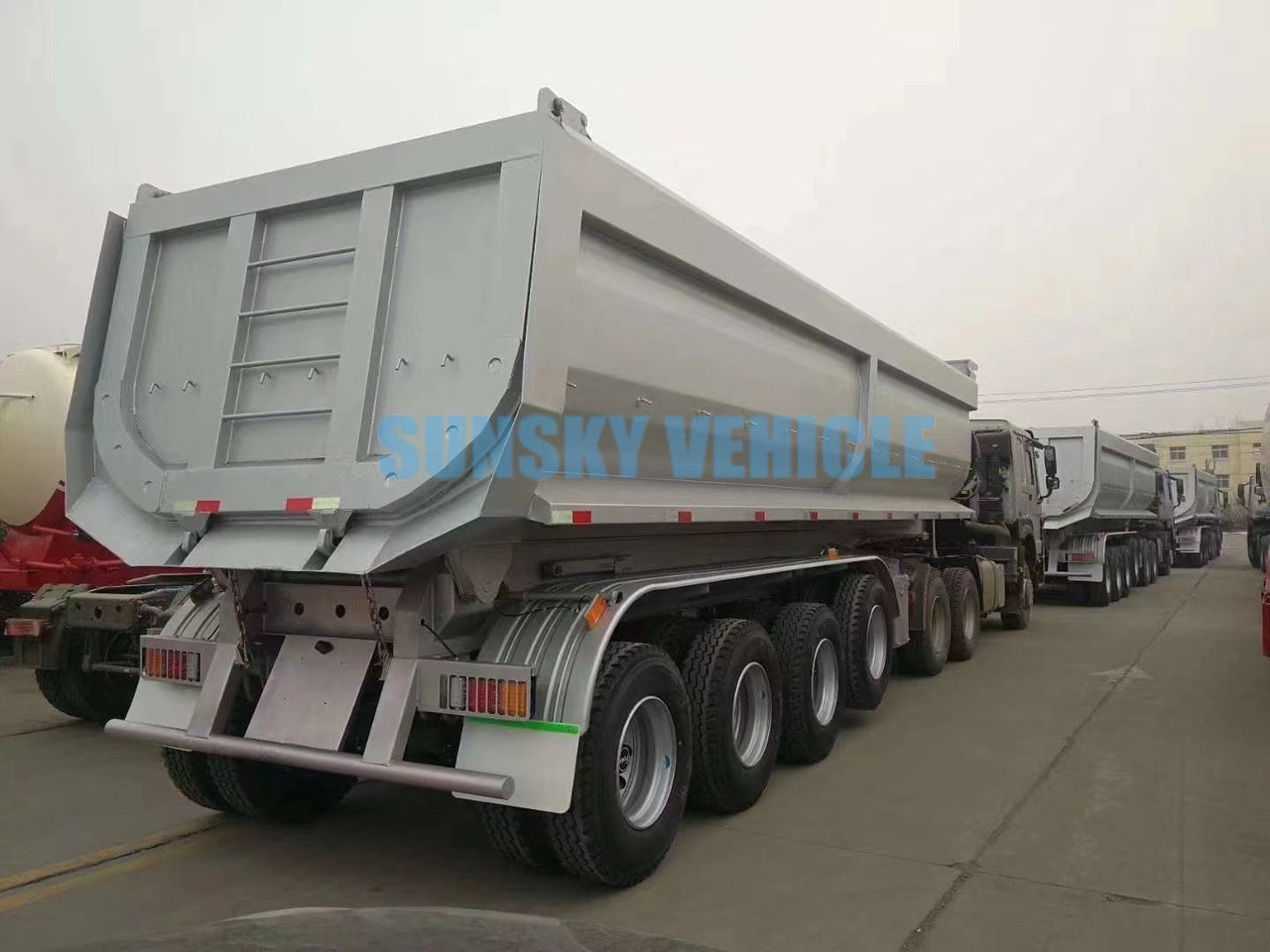 SUNSKY 3/4-Axle Dump Trailer - Náves sklápěcí: obrázok 5 SUNSKY 3/4-Axle Dump Trailer - Náves sklápěcí: obrázok 5