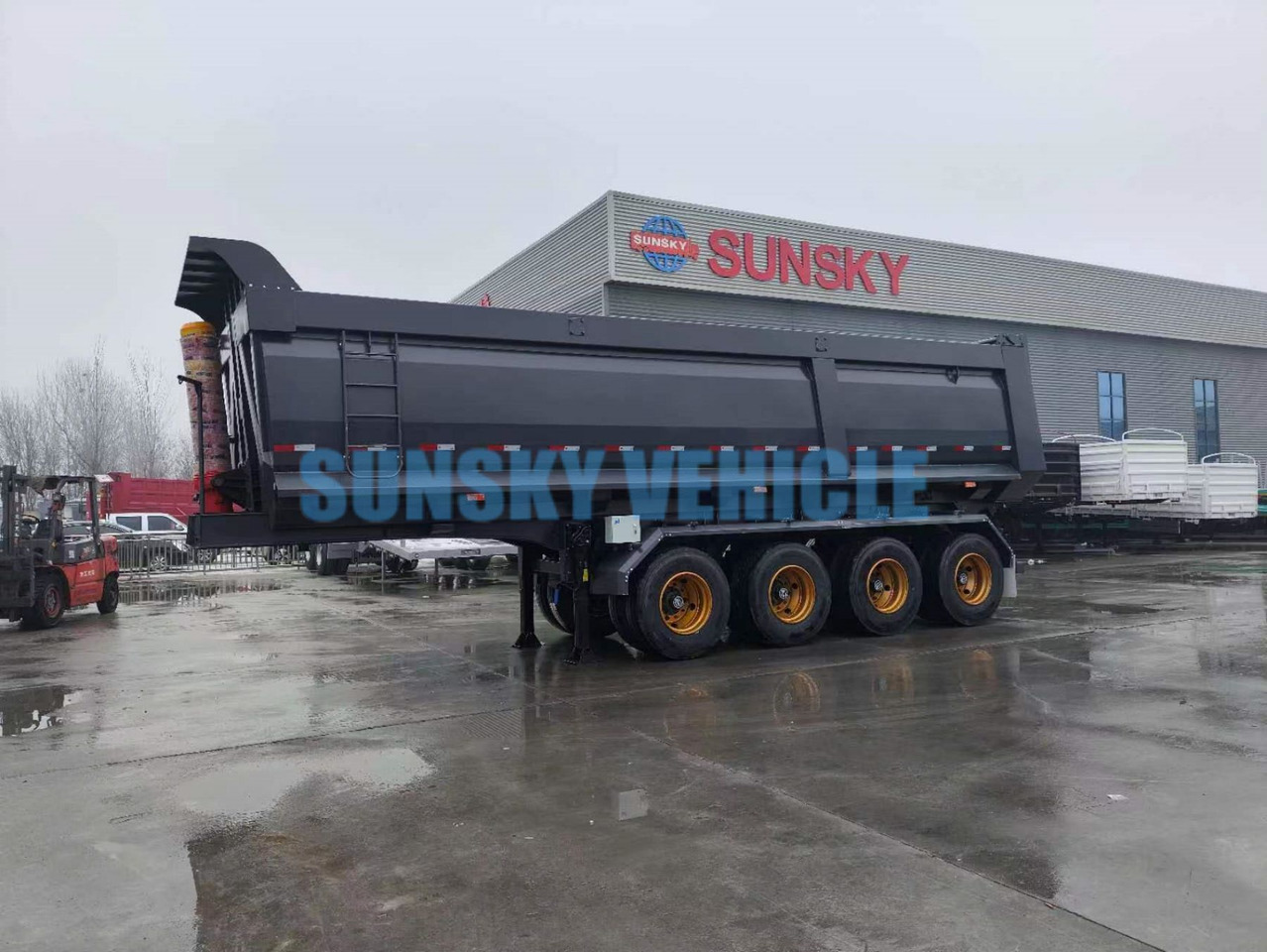 SUNSKY 4-Axle Dump Semi-trailer - Náves sklápěcí: obrázok 1 SUNSKY 4-Axle Dump Semi-trailer - Náves sklápěcí: obrázok 1