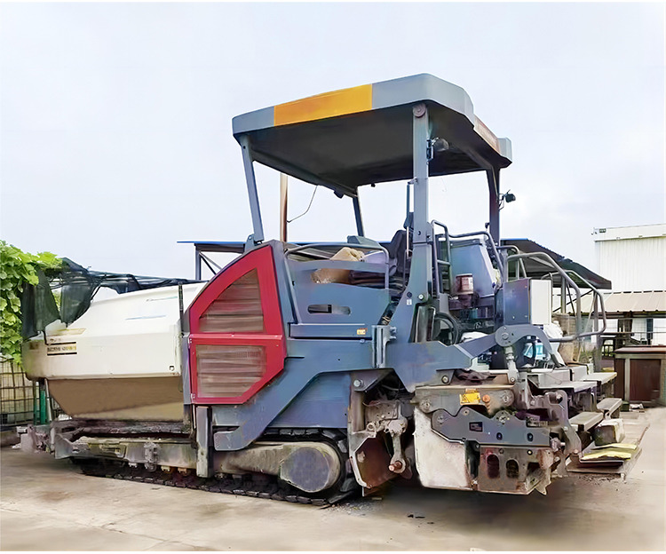 DYNAPAC F3030 Used Asphalt Paver For Sale - Finišer: obrázok 1 DYNAPAC F3030 Used Asphalt Paver For Sale - Finišer: obrázok 1