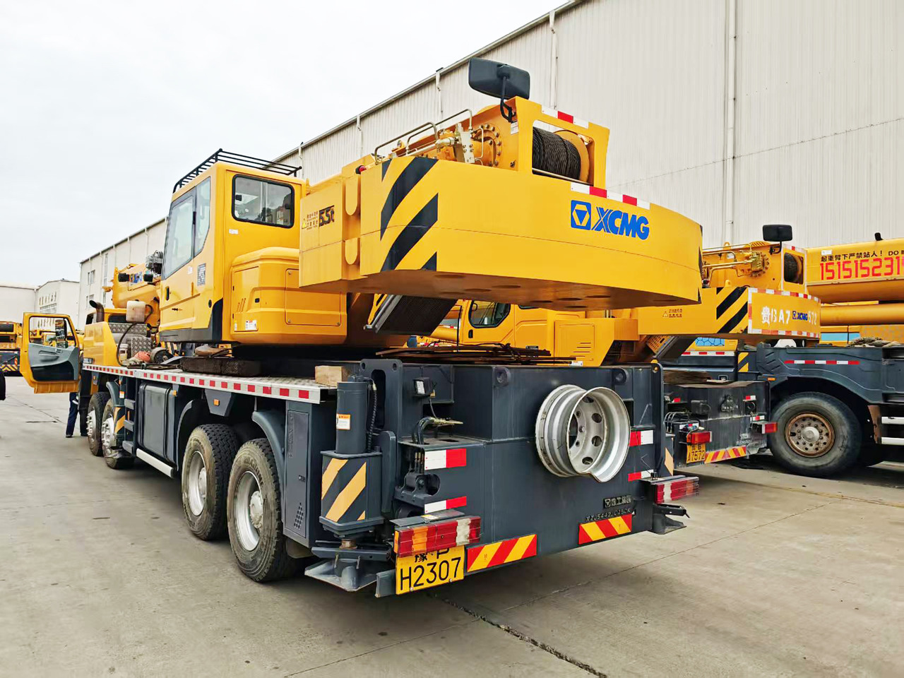 XCMG Factory Second Hand 50 Ton Mobile Crane QY50K5C_1 Hydraulic Arm Crane For Trucks - Autožeriav: obrázok 3 XCMG Factory Second Hand 50 Ton Mobile Crane QY50K5C_1 Hydraulic Arm Crane For Trucks - Autožeriav: obrázok 3