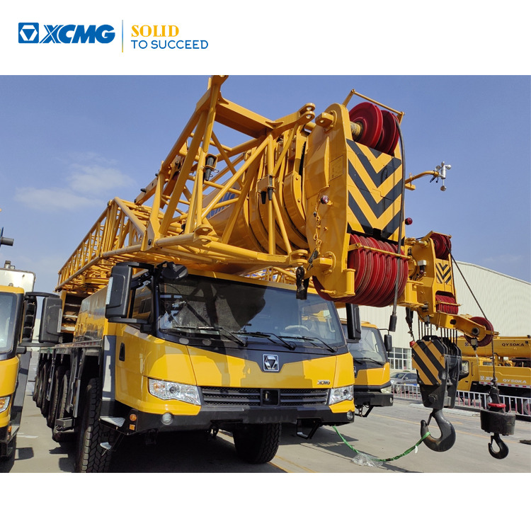 XCMG Factory Second Hand Mobile Truck Crane QAY200 200 Ton All Terrain Cranes In Good Condition - Žeriav pre všetky terény: obrázok 1 XCMG Factory Second Hand Mobile Truck Crane QAY200 200 Ton All Terrain Cranes In Good Condition - Žeriav pre všetky terény: obrázok 1