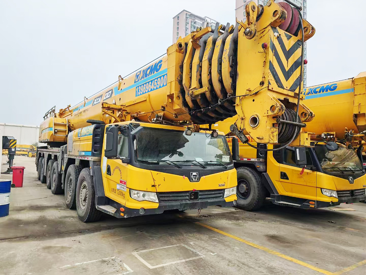 XCMG Manufacturer Used Mobile Hydraulic Truck Cranes XCA300 All Terrain Crane For Sale - Žeriav pre všetky terény: obrázok 2 XCMG Manufacturer Used Mobile Hydraulic Truck Cranes XCA300 All Terrain Crane For Sale - Žeriav pre všetky terény: obrázok 2