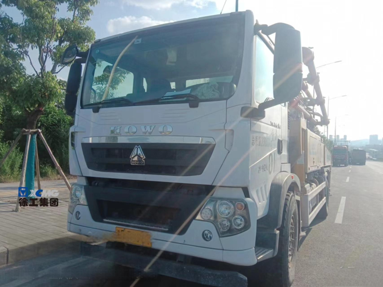 XCMG Official Road Construction Machinery HB37V 37m Used Concrete Pump Truck On Sale - Autočerpadlo: obrázok 2 XCMG Official Road Construction Machinery HB37V 37m Used Concrete Pump Truck On Sale - Autočerpadlo: obrázok 2